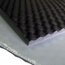 Insonorisant en Mousse alv&eacute;olaire en plaque adh&eacute;sive - 1mx0.5m